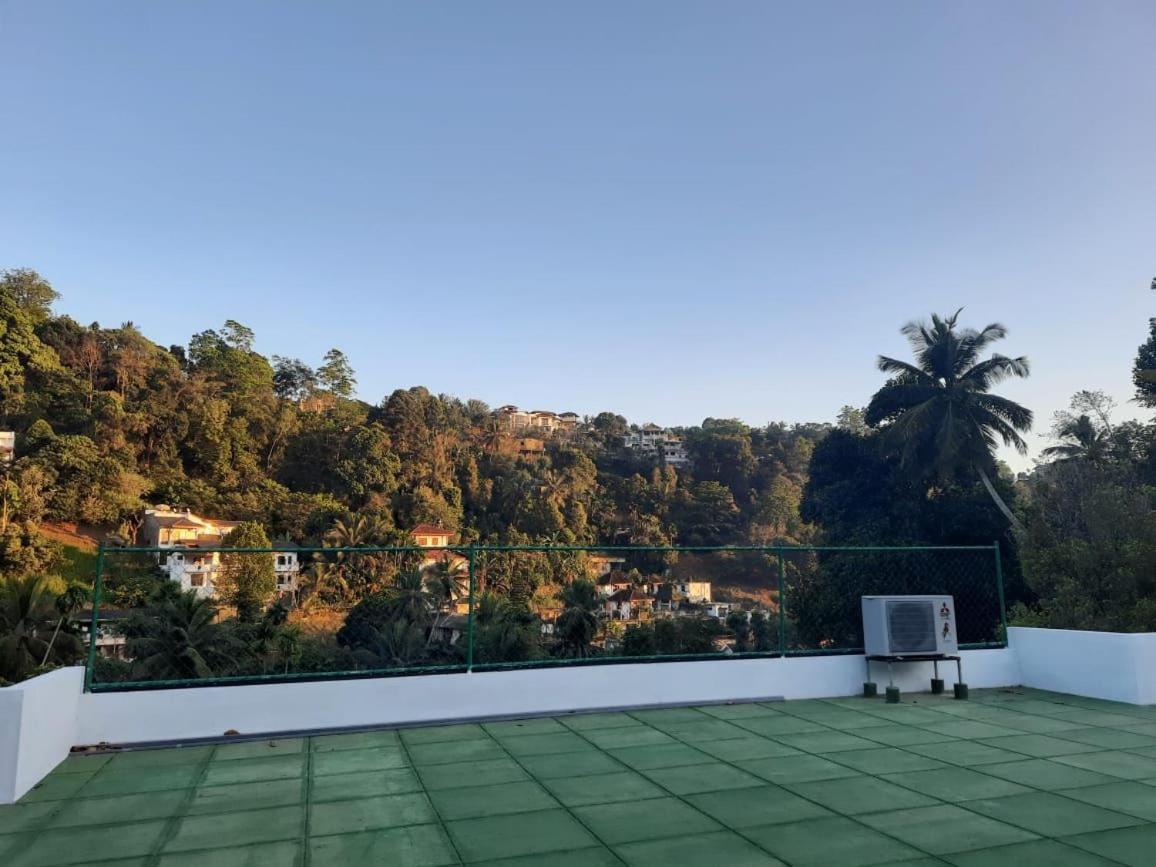 Everdew Kandy Rooms Exterior photo